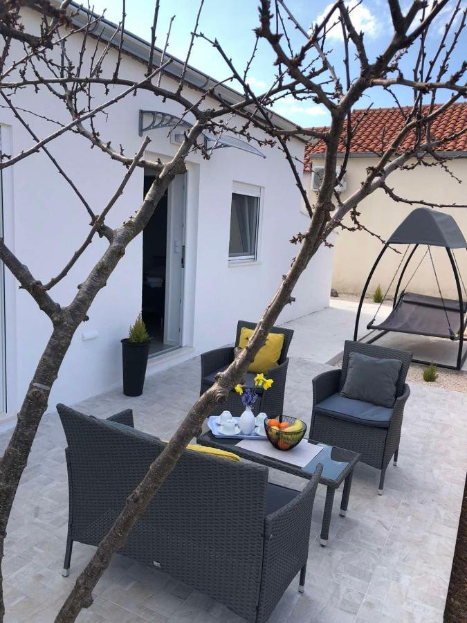Apartman Ana Crno Exterior foto