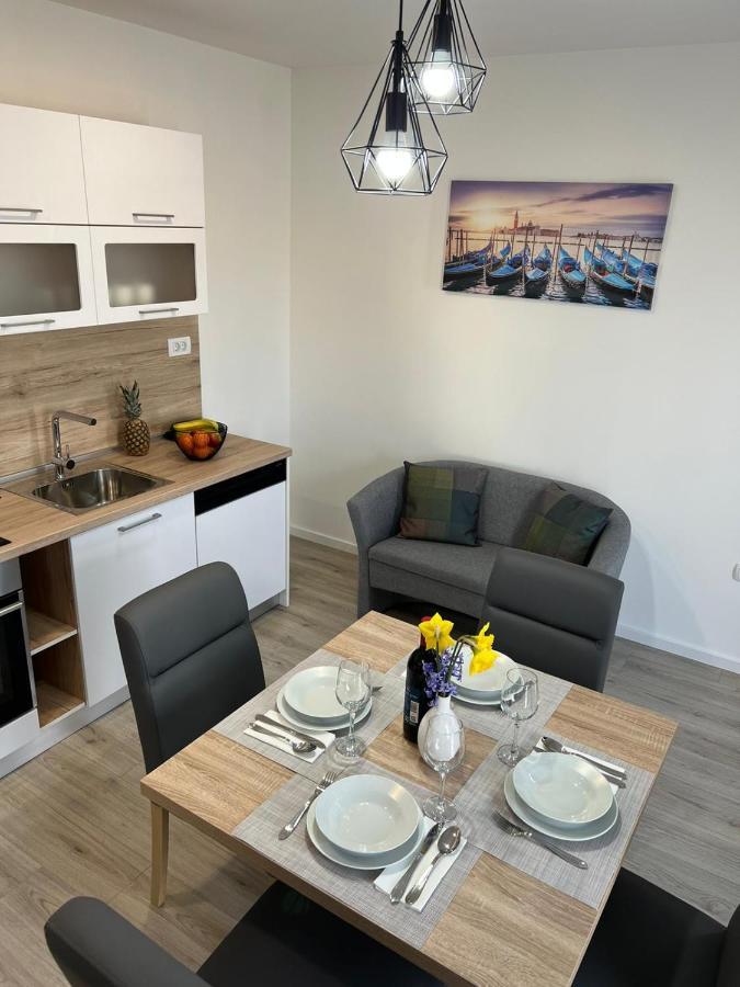 Apartman Ana Crno Exterior foto