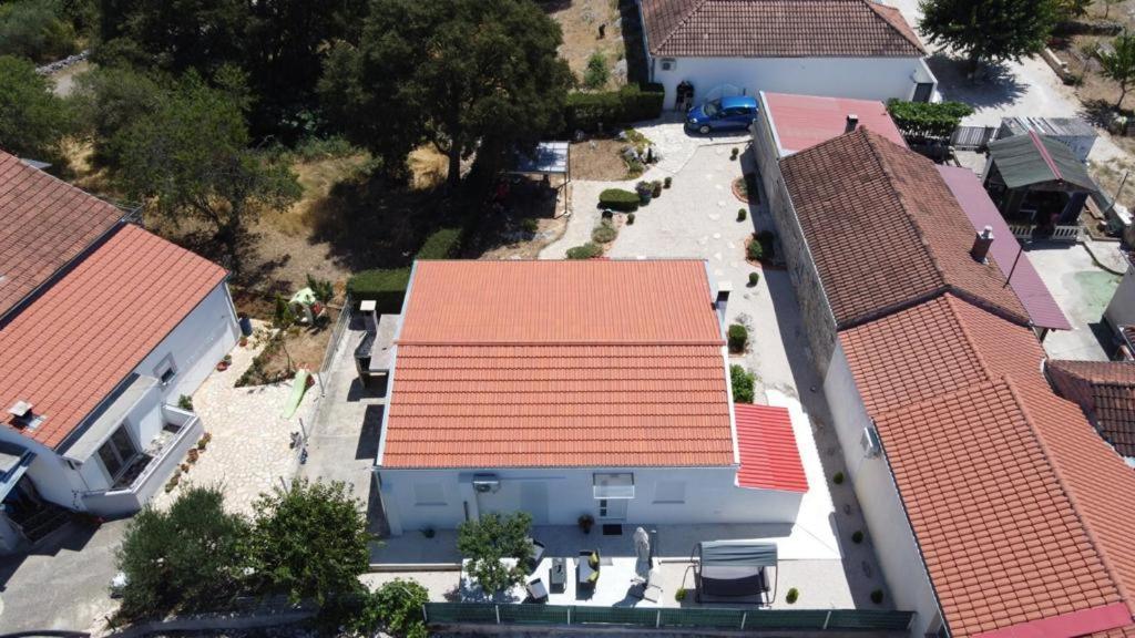 Apartman Ana Crno Exterior foto